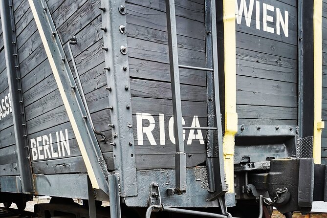 Riga Jewish History Tour - Visiting Riga Synagogue: Art Nouveau and Cultural Heritage