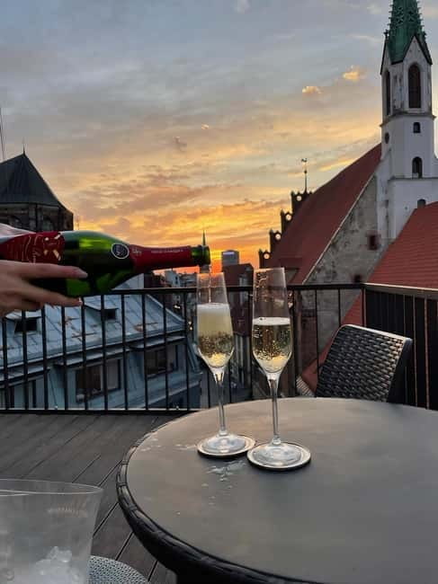 Riga Lipstick Masterclass & Wine - Frequently Asked Questions