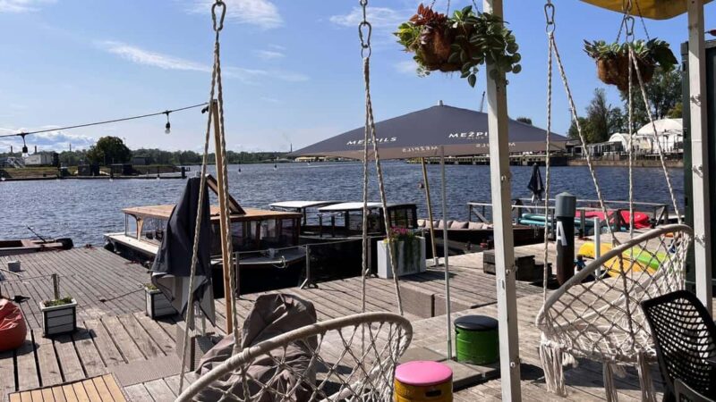 Riga: Morning Exercise by the Daugava River 45 min - Energize Your Morning with a Gentle Workout by the Daugava River in Riga