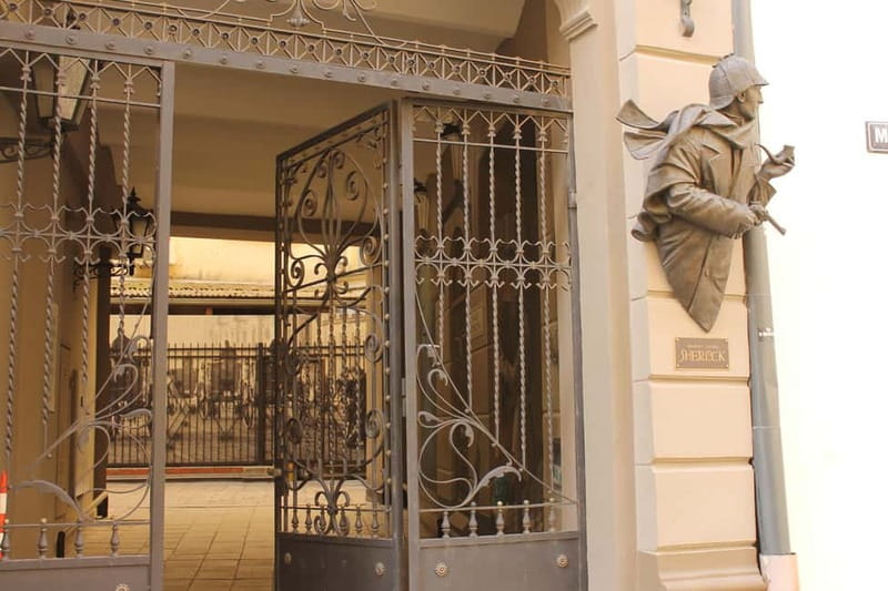 Riga of Spies - Discovering the KGB Building and Latvia’s Secret Services