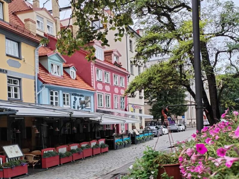 Riga Old Town, Art Nouveau and Central Market Tour by car - Frequently Asked Questions