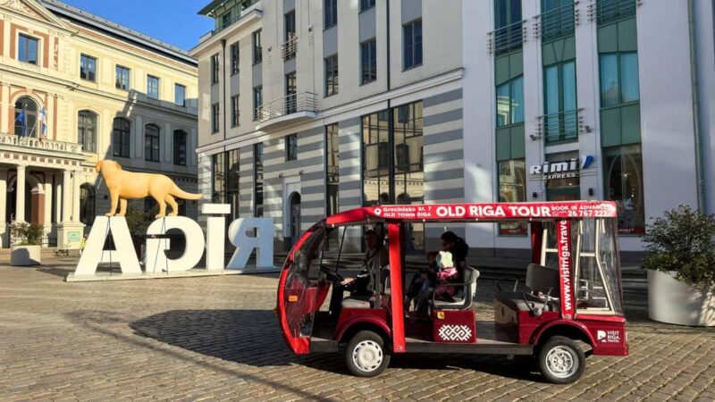 Riga: Old Town E-Bus Tour with Audio Guide & Welcome Drink - Logistics: Starting Point, Duration, and Group Size