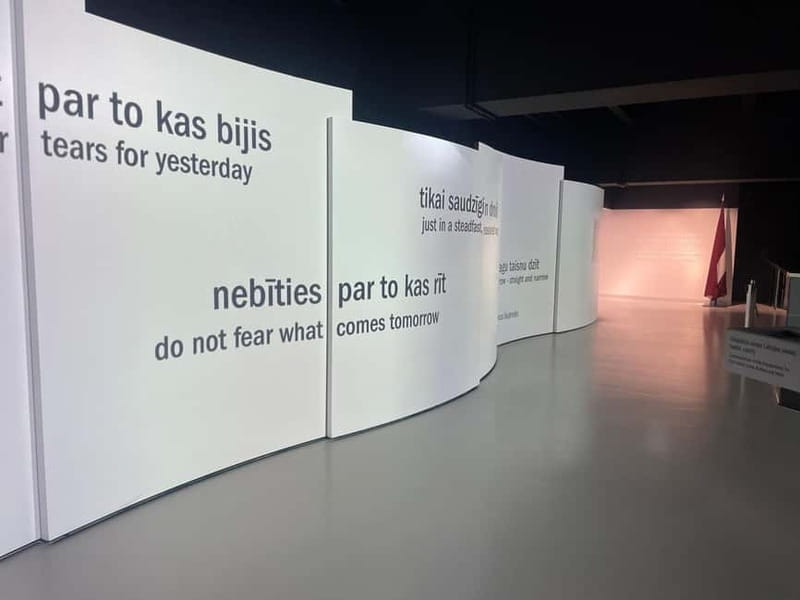 Riga: Old Town Guided Tour & Occupation Museum Entry - Key Points