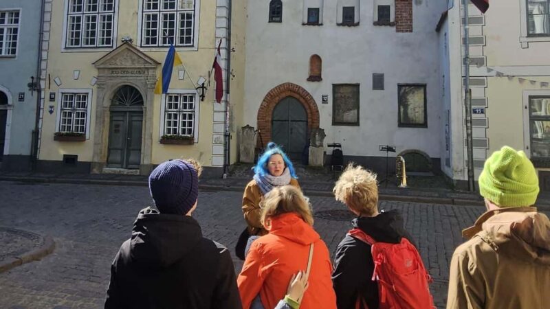 Riga: Old Town Legends & Highlights with Excellent Guides - Why This Tour Surpasses Other Riga Old Town Walks