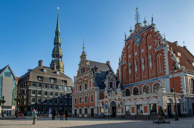 Riga: Old Town Walking Tour in a Small Group or Private - Starting at Baltic Gifts in Riga’s Old Town