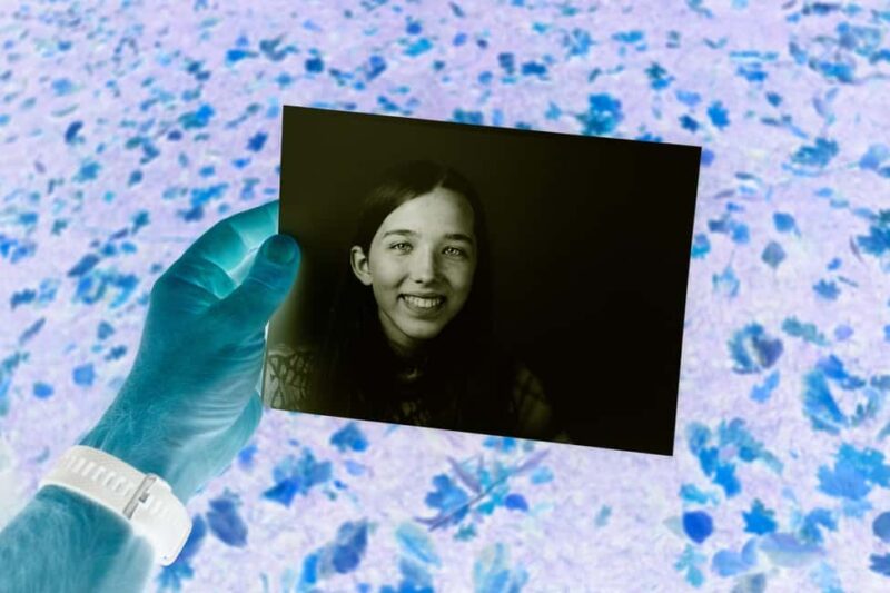 Riga: Photoshoot on Old Large Format Camera - Key Points