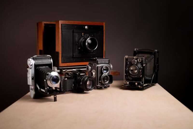 Riga: Photoshoot on Old Large Format Camera - Meeting Point and How to Find the Studio