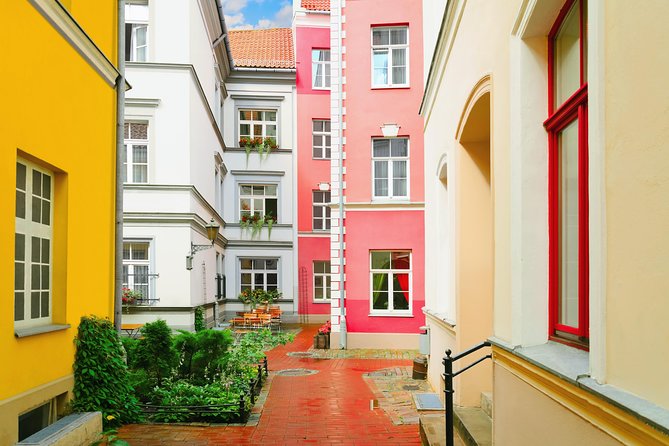 Riga Private Walking Tour - Key Points