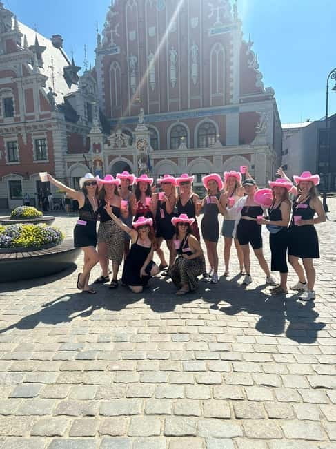 Riga: Prosecco Bike & Pub Crawl - Key Points