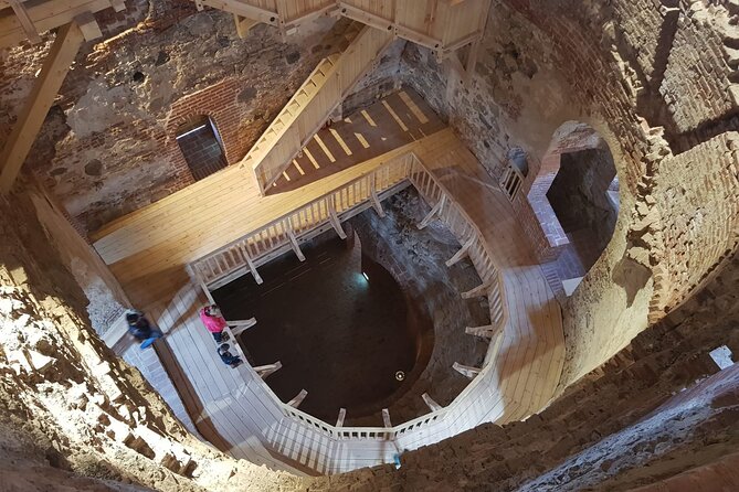 Riga to Vilnius - Sightseeing transfer - Customer Satisfaction and Notable Praise