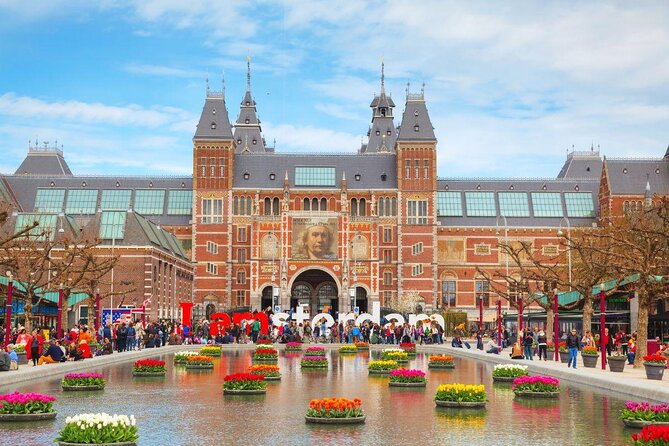 Rijksmuseum tour: The Stories Behind the Masterpieces - An Intimate Dive into Dutch Masterpieces for Art Enthusiasts