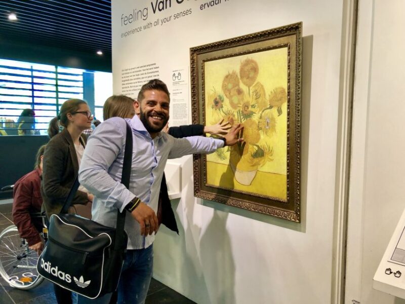 Rijksmuseum & Van Gogh Museum: Timed Entrance & Guided Tour - Practical Details: Meeting, Pacing, and Accessibility