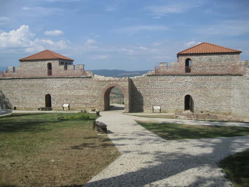 Rila Mountain Winter Day Trip - Logistics: Transport and Group Size