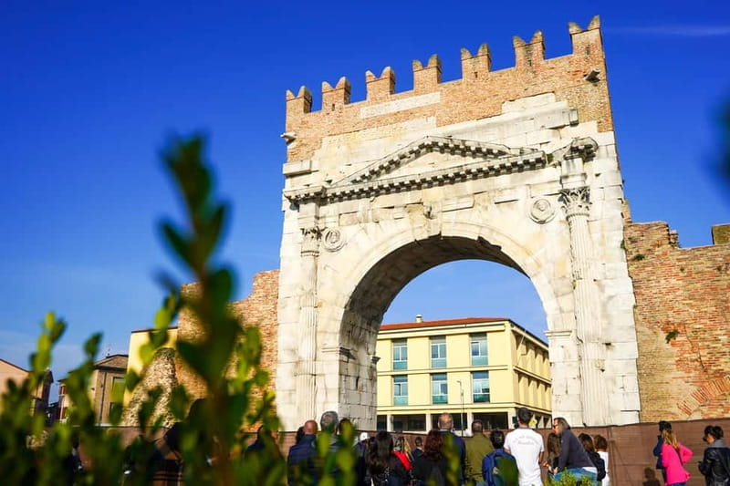 Rimini: Guided Walking Tour of the Historic City Center - Starting Point and Duration of the Tour