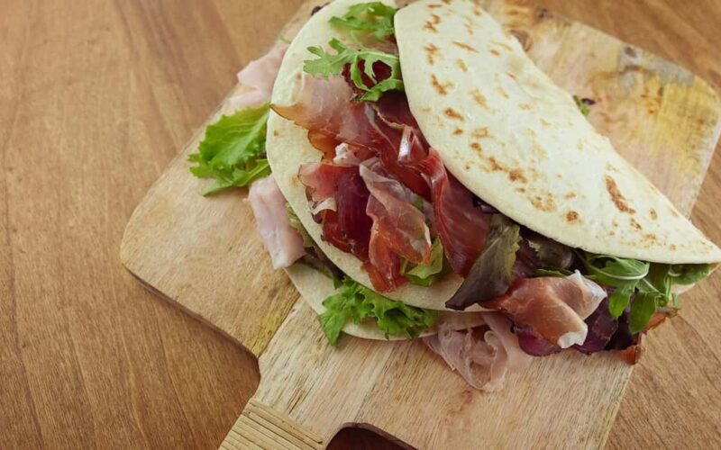 Rimini: Walking Food Tour and Highlights - Sampling Local Specialties at Authentic Spots