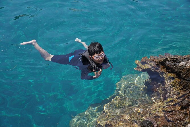 Rina Cave Sea Kayak Tour with Snorkeling and Picnic - Tasting Local Flavors During the Beach Stop