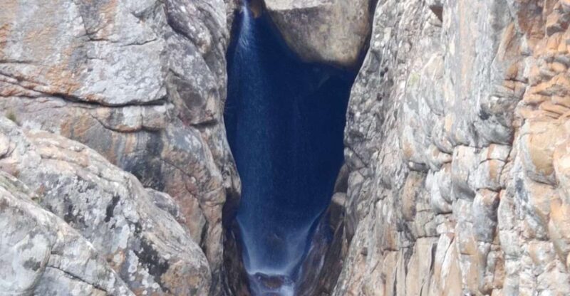 Rio Pitrisconi: Hiking e 4x4 nel Monte Nieddu - Visiting Rio Pitrisconi’s Waterfalls and Natural Pools