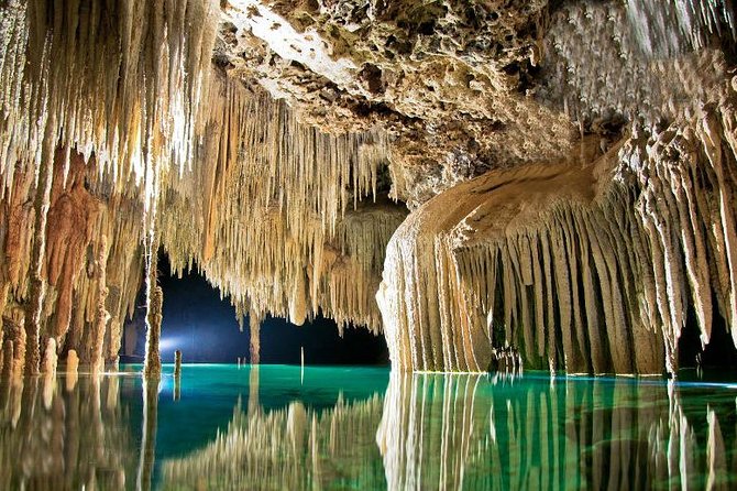 Rio Secreto Underground River Tour with Crystal Caves - Explore the Spectacular Rio Secreto Underground River in Cancun