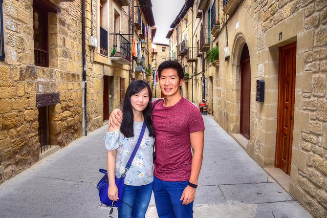 Rioja Like A Native Wine Tour - Savoring a Traditional Lunch Paired with Rioja Wines