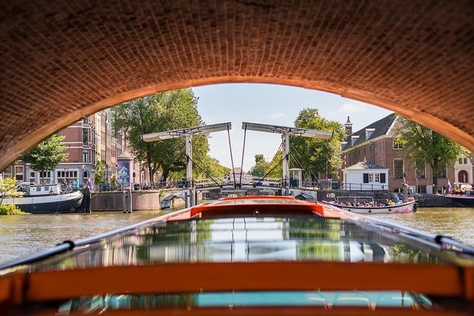 Ripley's Believe It or Not Amsterdam & 1-Hour Canal Cruise - Who Will Enjoy This Tour Most