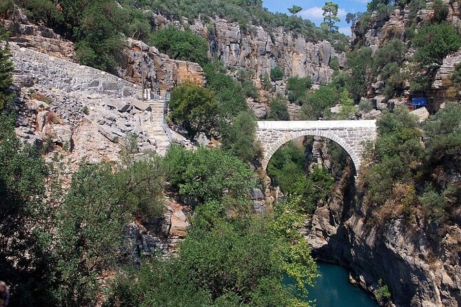 River Rafting Tour with Lunch & Roundtrip transfer from Side - Starting the Adventure: Hotel Pickups and Briefings