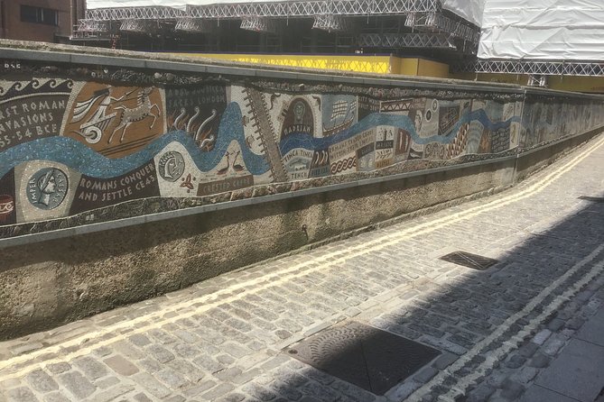 River Thames London Walking Tour - Final Stop: The Historic Tower of London