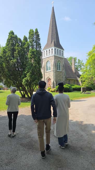 RiverBrink Art Museum: Historical Walking Tour of Queenston - Discovering the Laura Secord Homestead and MacKenzie Printery