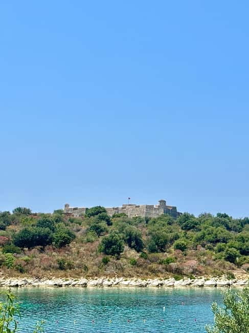 Riviera Highlights: Views, History & Beach Time - Beach Relaxation with Included Comforts