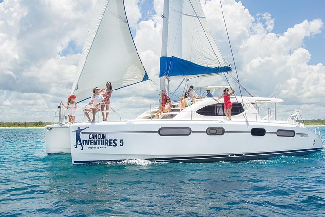 Riviera Maya Luxury Snorkeling Cruise with Lunch and Drinks - Practical Details: Group Size, Timing, and Accessibility