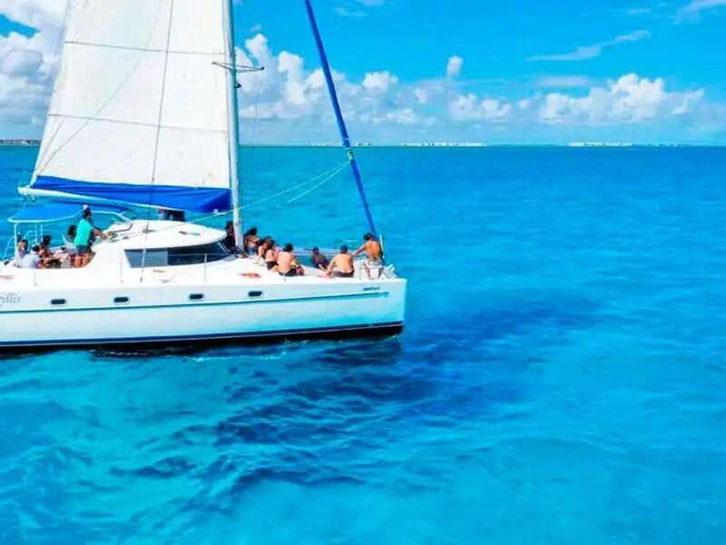 Riviera Maya: Private Catamaran Sailing for 42 Guests - Exclusive Riviera Maya Catamaran Adventure for Up to 42 Guests