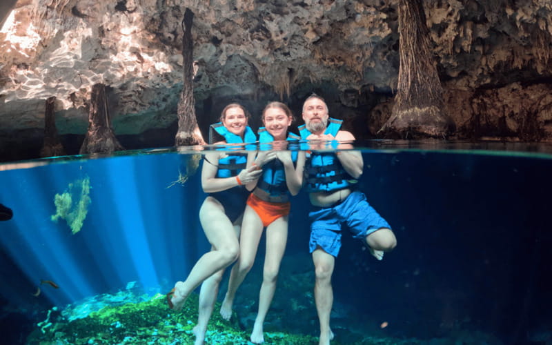 Riviera Maya: Tulum Ruins Tour, Turtle Swimming, Cenotes, and Lunch. - Discover the Highlights of the Riviera Maya: Tulum Ruins, Cenotes, and Sea Turtles