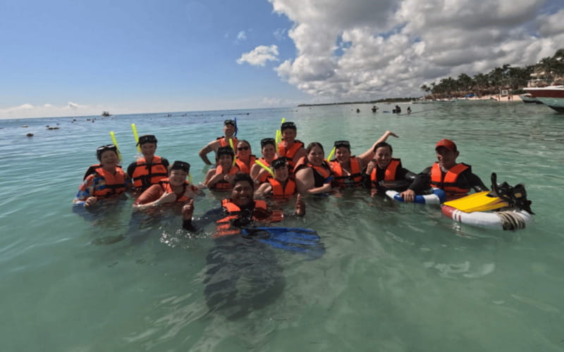 Riviera Maya: Tulum Ruins Tour, Turtle Swimming, Cenotes, and Lunch. - The Tulum Ruins: Ancient Cliffs and Legends