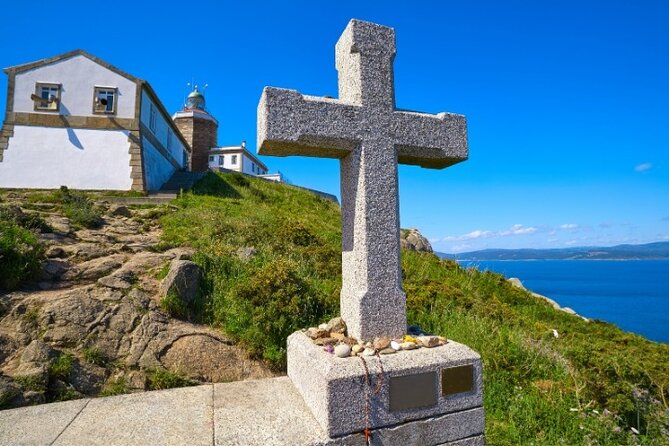 Road to Finisterre: An Unforgettable Experience - Coastal Charm in Cee: Fishing Town Atmosphere