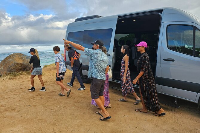 Road to Hana Adventure with Farm to Table Lunch in Town of Hana - Exploring the Scenic Route with a Skilled Guide