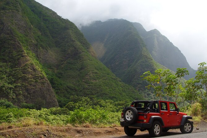 Road To Hana: Maui Waterfall Hiking Tour in Private Jeep - Exploring Maui’s Scenic Road in a Private Jeep