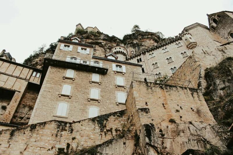 Rocamadour: Private Guided Tour - Experience the Living Heritage - Strolling Through Medieval Alleyways and Local Shops