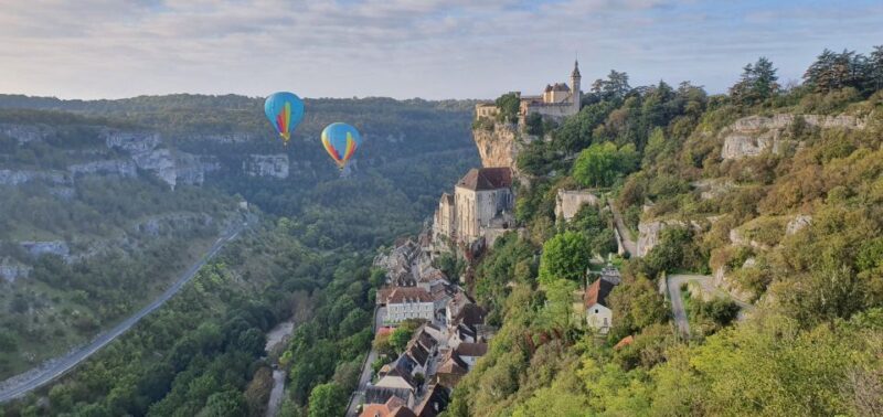 Rocamadour : private walking tour with a registered guide - Visiting the Shrine of the Black Madonna