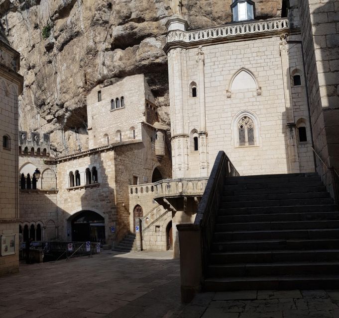 Rocamadour : private walking tour with a registered guide - Discovering the Wild Canyon Environment