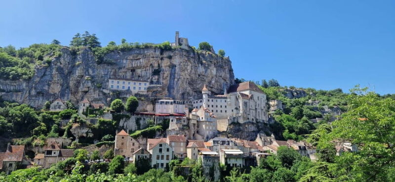 Rocamadour: Tour with an official tour guide - Exploring the Sanctuaries and Pilgrimage Routes