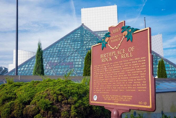 Rock and Roll Hall of Fame Admission in Cleveland - Discover the Rock and Roll Hall of Fame in Cleveland