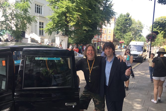 Rock Cab Tours presents Music Legends Private Taxi Tour of London - The Beatles Last Live Performance at Piccadilly Circus