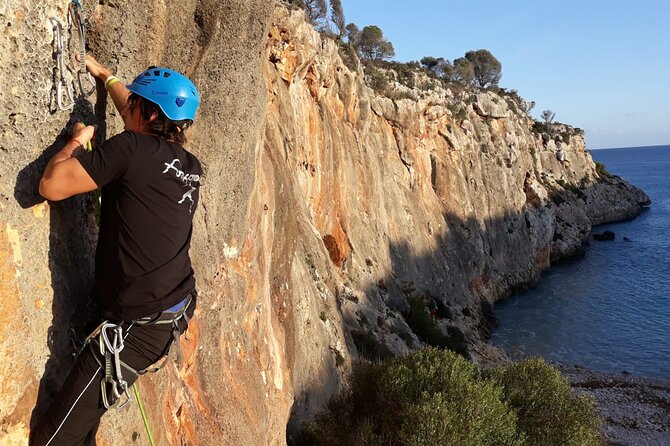 Rock Climbing Tour in Mallorca - Practical Details: Meeting Point, Timing, and Group Size
