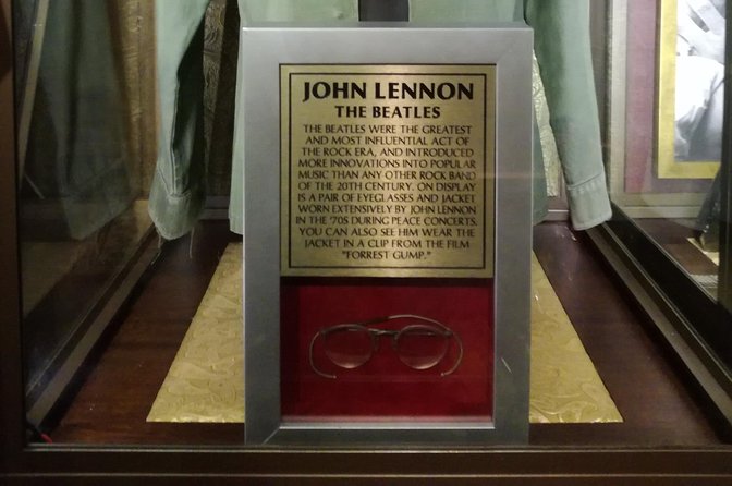 Rock N Roll & Seedy SoHo - Visiting the London Palladium and the Birth of Beatles Mania