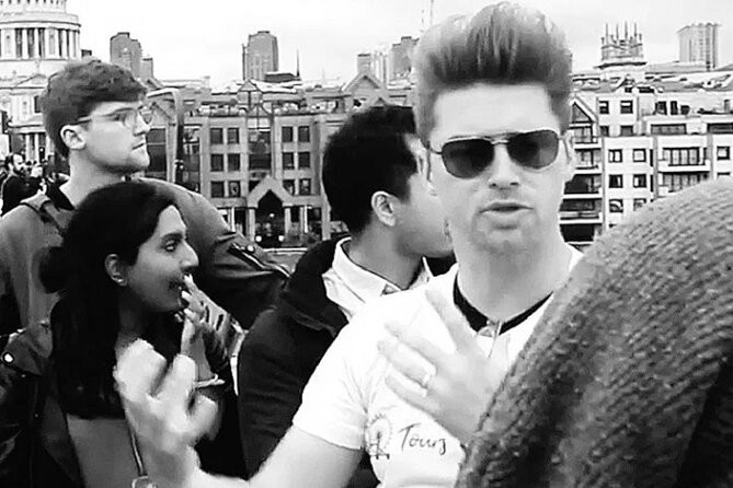 Rock N Roll & Seedy SoHo - Regent Street and Piccadilly Circus: Icons of London’s Music and Culture