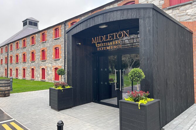 Rock of Cashel, Jameson Distillery & Cobh  Private Luxury Tour - Exploring the Rock of Cashel: Ireland’s Historic Crown Jewel