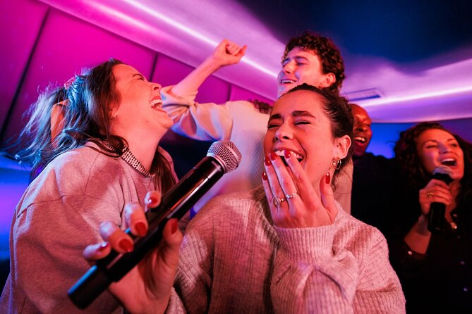 Rock the Mic Karaoke Party Bus - The Stops: Iconic Vegas Landmarks as Backdrops