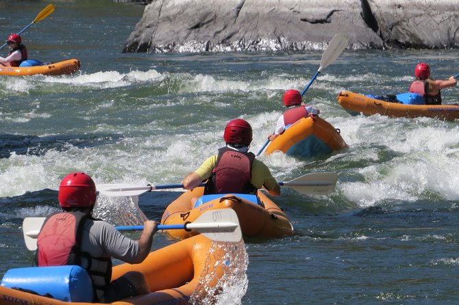 Rogue River Thrill Seeker - The Whitewater Rafting over Tilomikh Falls