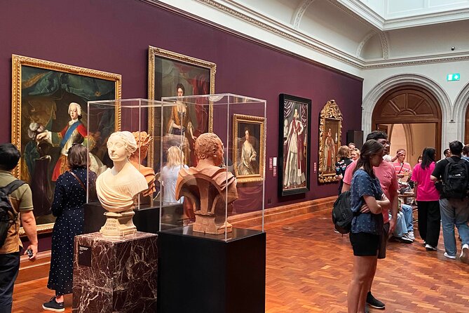 Rogues and Rebels Private Tour in National Portrait Gallery - Cancellation Policy and Weather Considerations