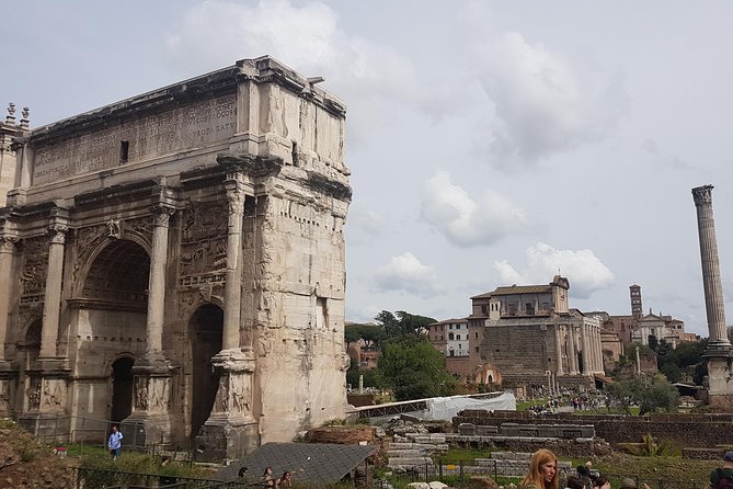 Roman Forum and Imperial Forums - a journey into the heart of Ancient Rome - Climbing Palatine Hill for Spectacular Views