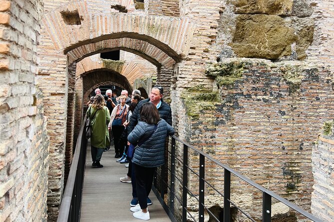Roman Forum and Palatine Hill Experience - Practical Details: Meeting Point and Group Size